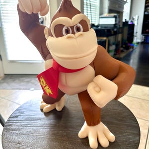 3D Printed Donkey Kong Figure – Retro Nintendo Fan Art, PLA N PA 3D Model, Custom Size Gamer Collectible, Made to Order Display Statue