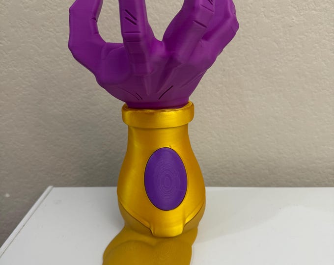 Golden Frieza Controller Stand