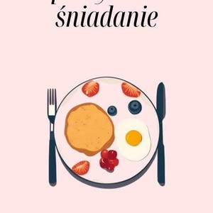Pode incluir: Um prato de pequeno-almoço com panqueca, ovo frito, morangos, mirtilos e framboesas. Há um garfo e uma faca. O texto polaco "10 pomysłów na śniadanie" está no topo, com "by Maria Dubrouskaya" na parte inferior.