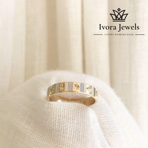 Vintage Starburst Ring | Celestial CZ Gold Ring | Retro Star Design Jewelry | Dainty Starburst Band | Unique Vintage Style Ring for Her