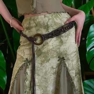 Handwoven Boho Belt – Dark Brown Waist Belt with Wooden Details, Fits Most Sizes, Crochet Hippie Style