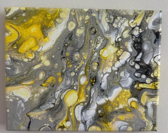 Pintura acrílica, arte fluido, vertido acrílico, envío gratuito, amarillo y gris, decoración del hogar original y única, pintura vertida de 8 x 10 pulgadas
