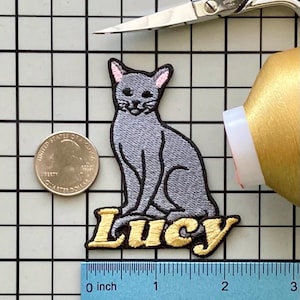 Personalisierte Russische Blaue Katze Aufnäher: Individuell gesticktes Bügelbild Applikation Geschenk für Katzenliebhaber