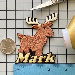 パーソナライズされたムースネームパッチ：カスタム刺繍アイロン接着アップリケ