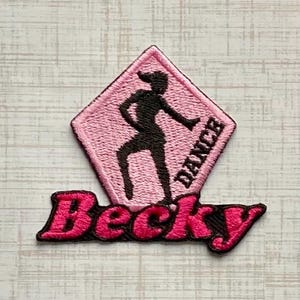 パーソナライズされたダンスネームパッチ：カスタム刺繍アイロン接着アップリケ