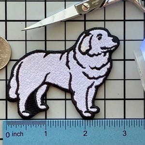 Parche de perro de los Grandes Pirineos, aplique termoadhesivo bordado