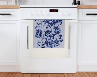 Blue Floral Cotton Tea Towel: Elegant Kitchen Decor