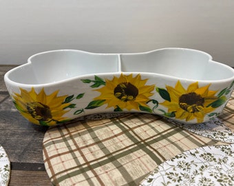 Bone shaped porcelain pet feeding and watering dish all in one mini sunflowers  with  bone hand painted personalized FREE