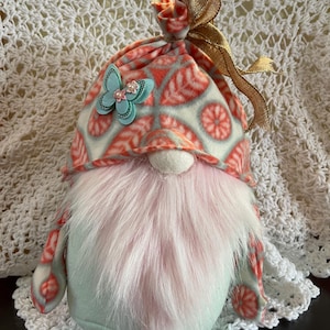 Easter Gnome/Tomte spring summer decoration house gnome mint green with butterfly accent