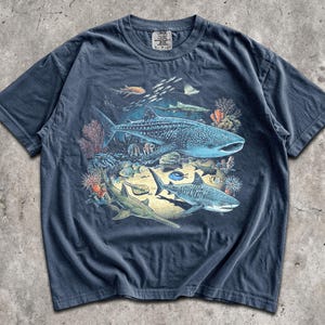 90s Sea Animals T-Shirt - Men & Women's Unisex Graphic Tee - Vintage Ocean Wildlife Tee - Retro Marine Biology Shirt - Nostalgia Fish Shirt
