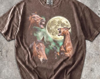 Three Horses Moon T-Shirt - Men & Women's Unisex Graphic Tee - Vintage Funny Meme Tee - Horse Howling Shirt - Western Cursed Shirt