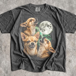 90s Three Chihuahuas T-Shirt - Men & Women's Unisex Graphic Tee - Full Moon Howling Shirt - Funny Dog Meme Shirt - Retro Silly Pet Shirt