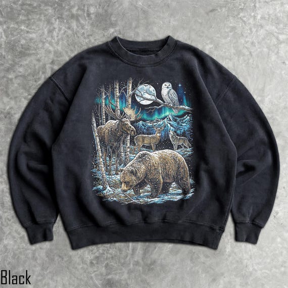 90s Wildlife Sweatshirt - Unisex Men & Women's Graphic Sweater - Vintage Adventure Pullover - Bear - Moose - Wolf - Deer - Owl - Crewneck