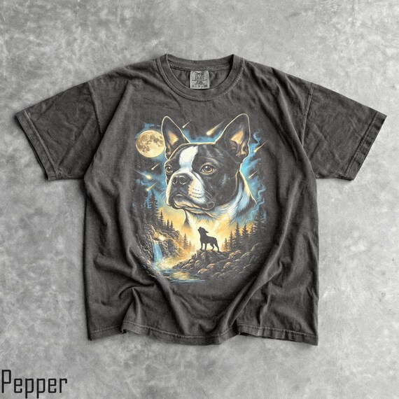 Boston Terrier Howling Moon T-Shirt - Men & Women's Unisex Graphic Tee - Vintage 90s Dog Meme Shirt - Funny Dog Momma Tee - Retro Top