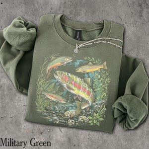 90s River Wildlife Sweatshirt - Men & Women's Unisex Graphic Sweater - Vintage Rainbow Trout Crewneck - Retro Fishing Pullover