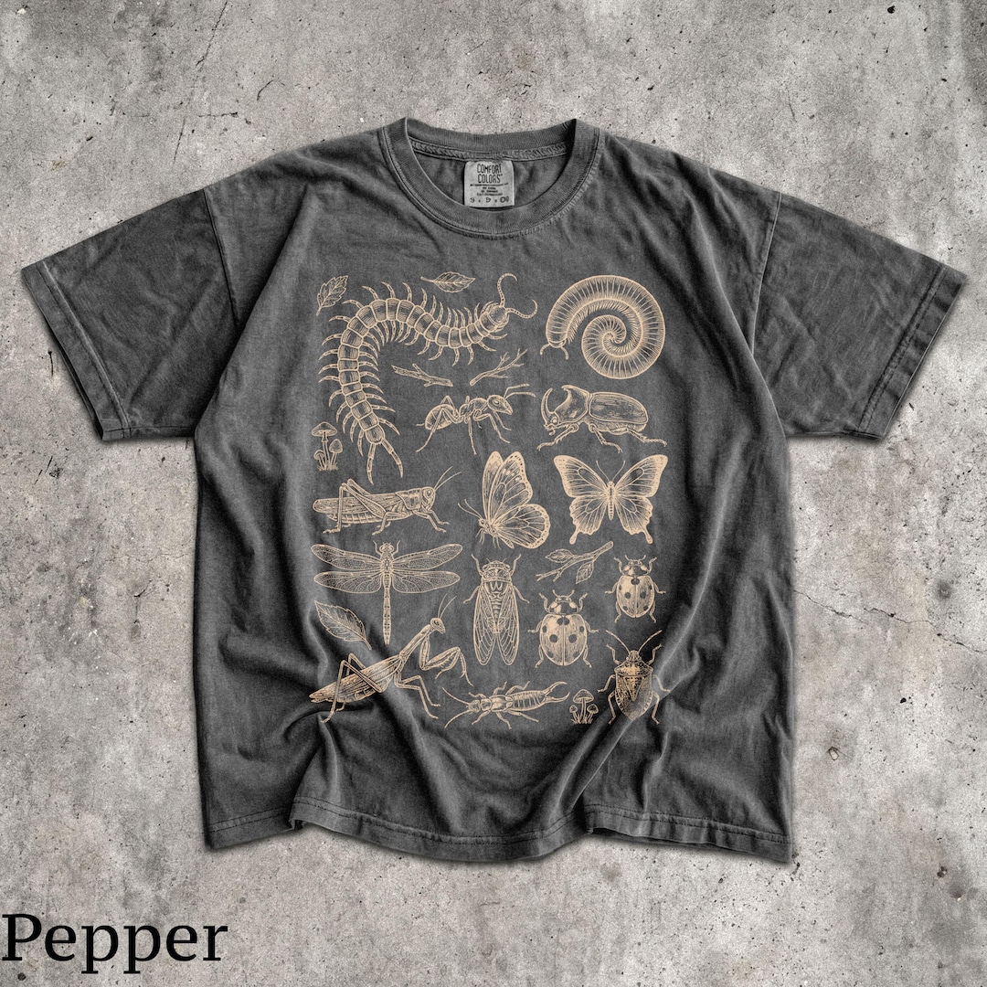 90s Bugs T-Shirt - Men & Women's Unisex Graphic Tee - Vintage Insect Tee - Centipede - Ant