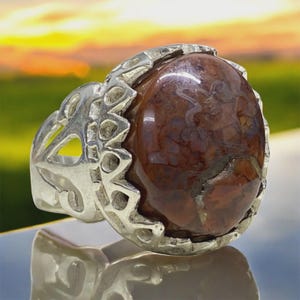 Handmade Sterling Silver Yemeni Agate Ring: Traditional Mens Jewelry
