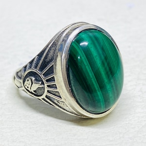 Handmade Sterling Silver Men&#39;s Ring: Green Malachite Cabochon, Middle Eastern Style