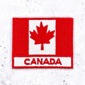 Vintage Canada Patch • Maple Leaf Flag Travel Souvenir • Iron-On NOS