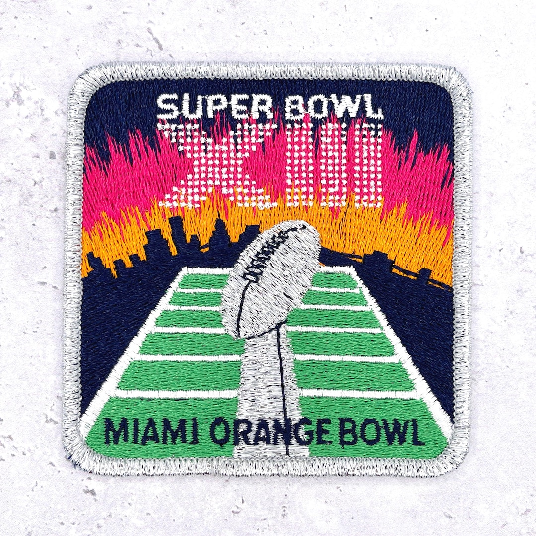 Vintage Super Bowl XIII Patch • 1979 NFL Steelers Cowboys 13