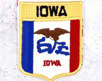 Vintage Iowa Patch • State Flag Eagle Travel Souvenir • Iron-On Badge
