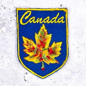 Vintage Canada Patch • Canadian Maple Leaf • Sew-On Badge