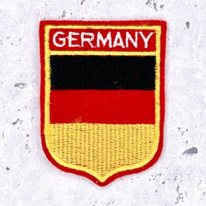 Vintage Germany Patch • German Flag Travel Souvenir • Tourist Sew-On Badge