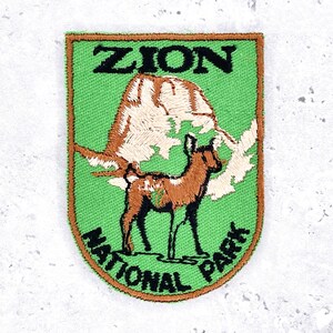 Vintage Zion National Park Patch • Utah Mule Deer Canyon Souvenir • Sew-On NOS