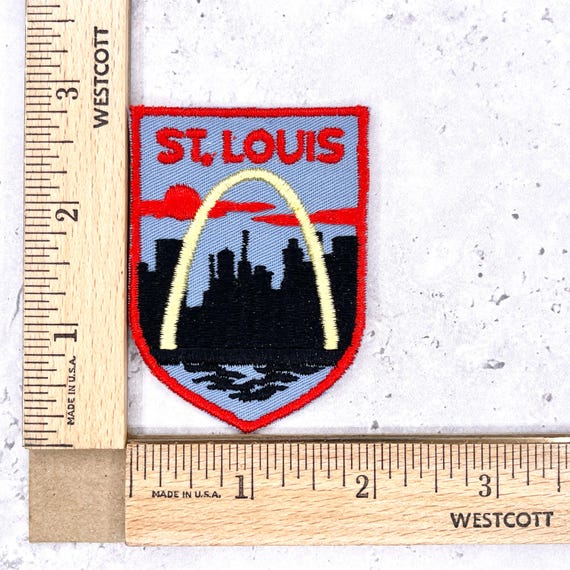 Vintage St Louis Patch • Gateway Arch Missouri Travel Souvenir • Iron-On View 3