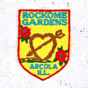 Vintage Rockome Gardens-patch • Amish-themapark Arcola Illinois • Opstrijkbaar