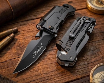 Personalized MULTITOOL POCKET KNIFE for Men Flashlight Groomsmen Birthday Gift for Him Dad Boyfriend Fishing Camping Hunting Fathers Day