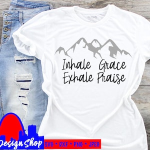Inhaleer Grace Adem Uit Lof Namaste svg gesneden bestand vrouw yoga gebed png jpeg tanks t-shirts stickers waterflessen diy svg Silhouet cricut