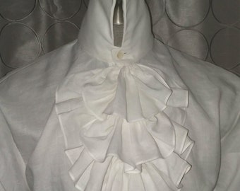 18th Century Man's Shirt Collar with a Modern Fit body