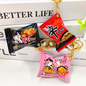 Korean Ramen Food Keychain - Buldak noodles / K-Pop & K-Drama Gift, backpack charm, key ring