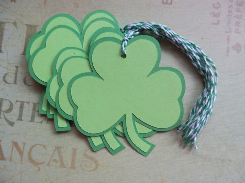 Happy St Patricks Day March 17th round scalloped tags 6 image 9