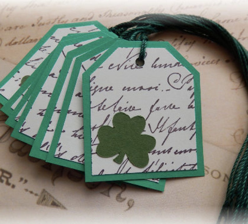 Happy St Patricks Day March 17th round scalloped tags 6 image 7