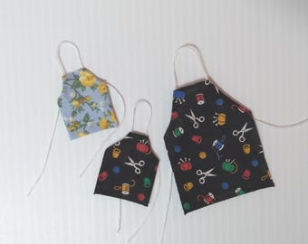 Choice of aprons - 1 12  and 1 24 doll clothes