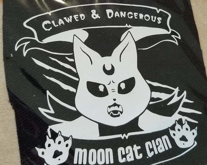 Patch: clawed & dangerous, MOON CAT CLAN