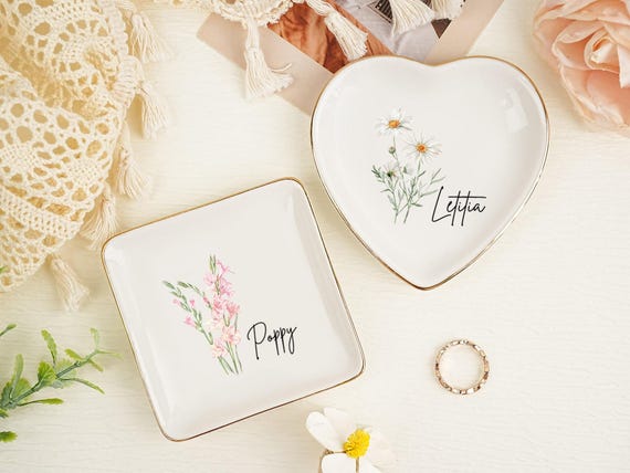 Dainty Jewelry Dish,Bridesmaid Gift,Best Friend Flower Ring Dish,Birth Flower Jewelry Dish Personalized,Birthday Gifts,Custom Name Ring Dish