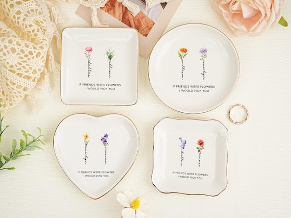 Custom Name Ring Dish,Dainty Jewelry Dish,Birth Flower Jewelry Dish Personalized,Best Friend Flower Ring Dish,Birthday Gifts,Bridesmaid Gift