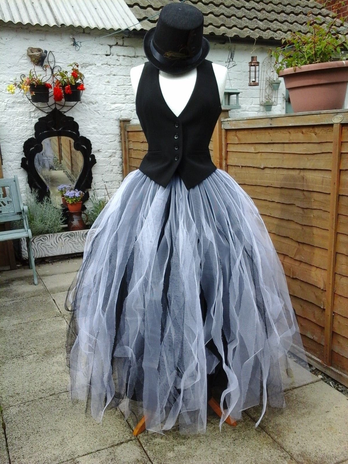 womens skirt tutu tulle black white goth wedding steampunk gypsy prom  26" long 