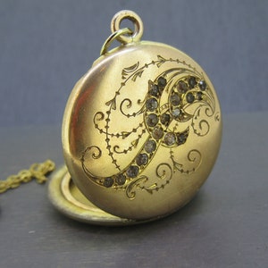 Antique Circle Locket Necklace with Rhinestones on 18&quot; Chain