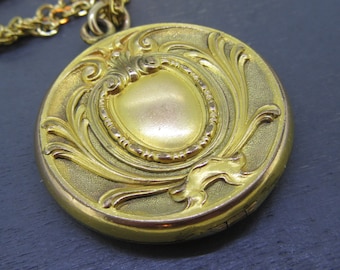 Antique Circle Locket Necklace on 18" Chain, Antique Jewelry