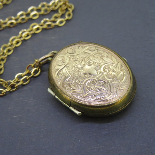 Antique Gold Filled Oval Locket Necklace with Design on Both Sides, Antique Jewelry with 18" Chain