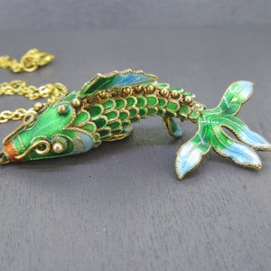 魚と竜のアクセサリー HK