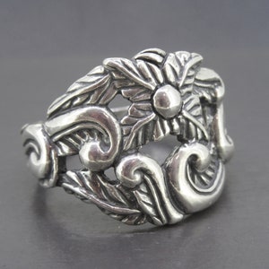 Vintage Carolyn Pollack Ring with Foliate Motif, Size 10 3/4