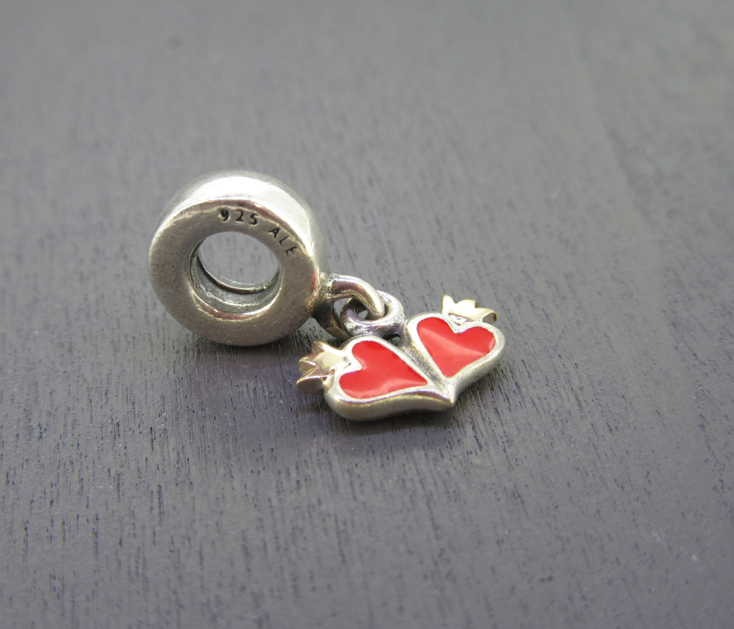 PANDORA red charm×silver chain necklace Amazon.com: PANDORA Sparkling Heart Halo Pendant Collier