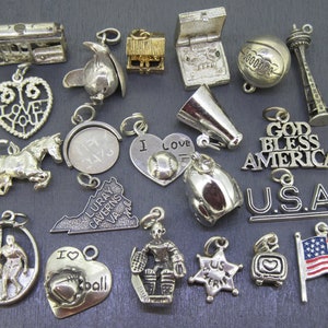 WAHL Vintage Sterling Armband Charme, Sport, Baseball, Basketball, Hockey, Football, God Bless America, Tonbandgerät, Happy Days Spinner