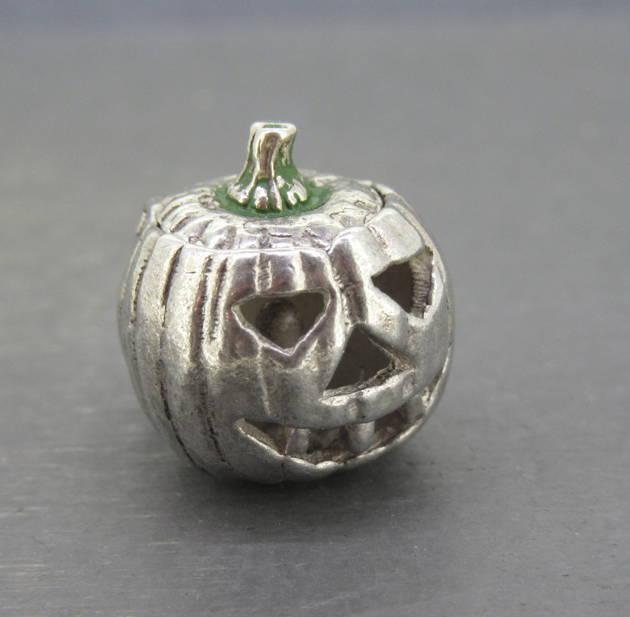 Sterling silver deals pumpkin charm