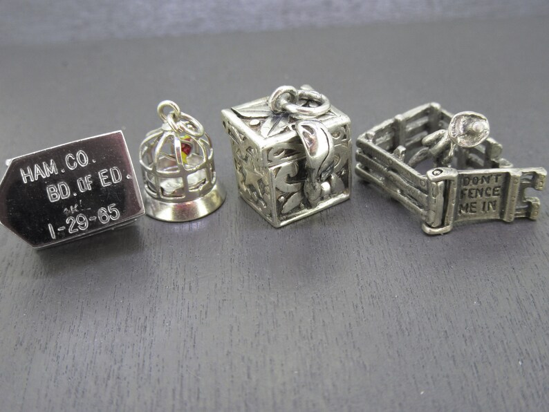 CHOICE Vintage Sterling Bracelet Charm, USA Prayer Box, School House